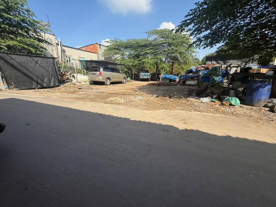 Đất mặt tiền đường Nguyễn Xiển, Quận 9, 72m² chỉ 2.99 tỷ - Cơ hội đầu tư hấp dẫn!