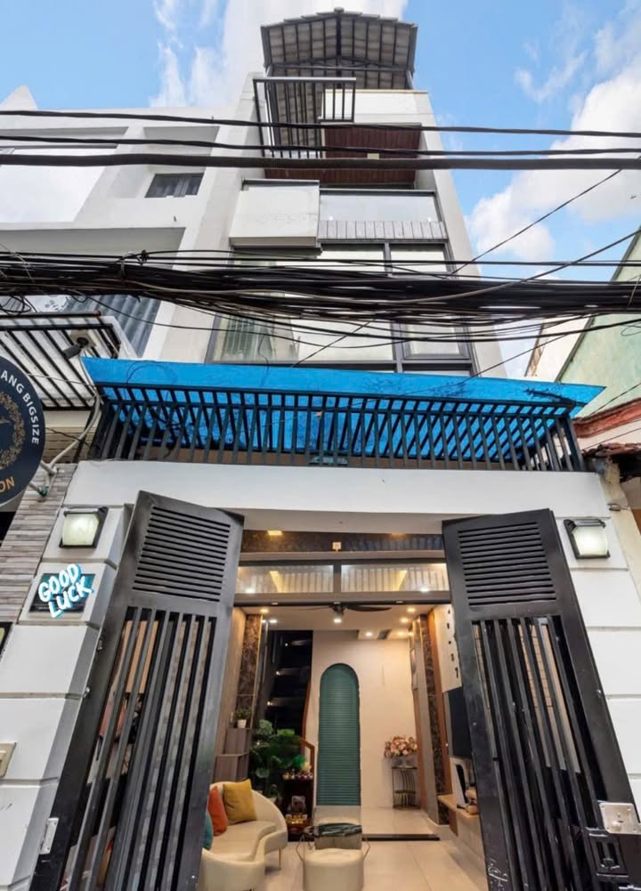 Nhà phố thương mại mặt tiền Nguyễn Trãi, quận 5, diện tích 50m² - Cơ hội đầu tư sinh lời lớn!