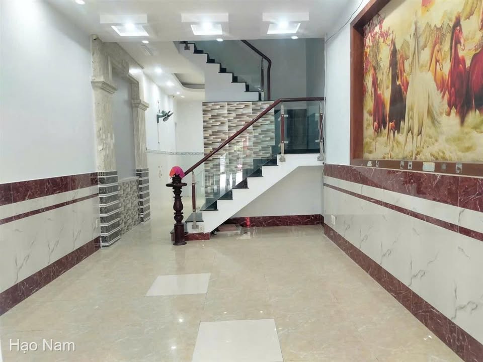 Nhà cho thuê Tân Chánh Hiệp, Quận 12 - 60m² giá 10 triệu - Phù hợp cho gia đình và văn phòng!