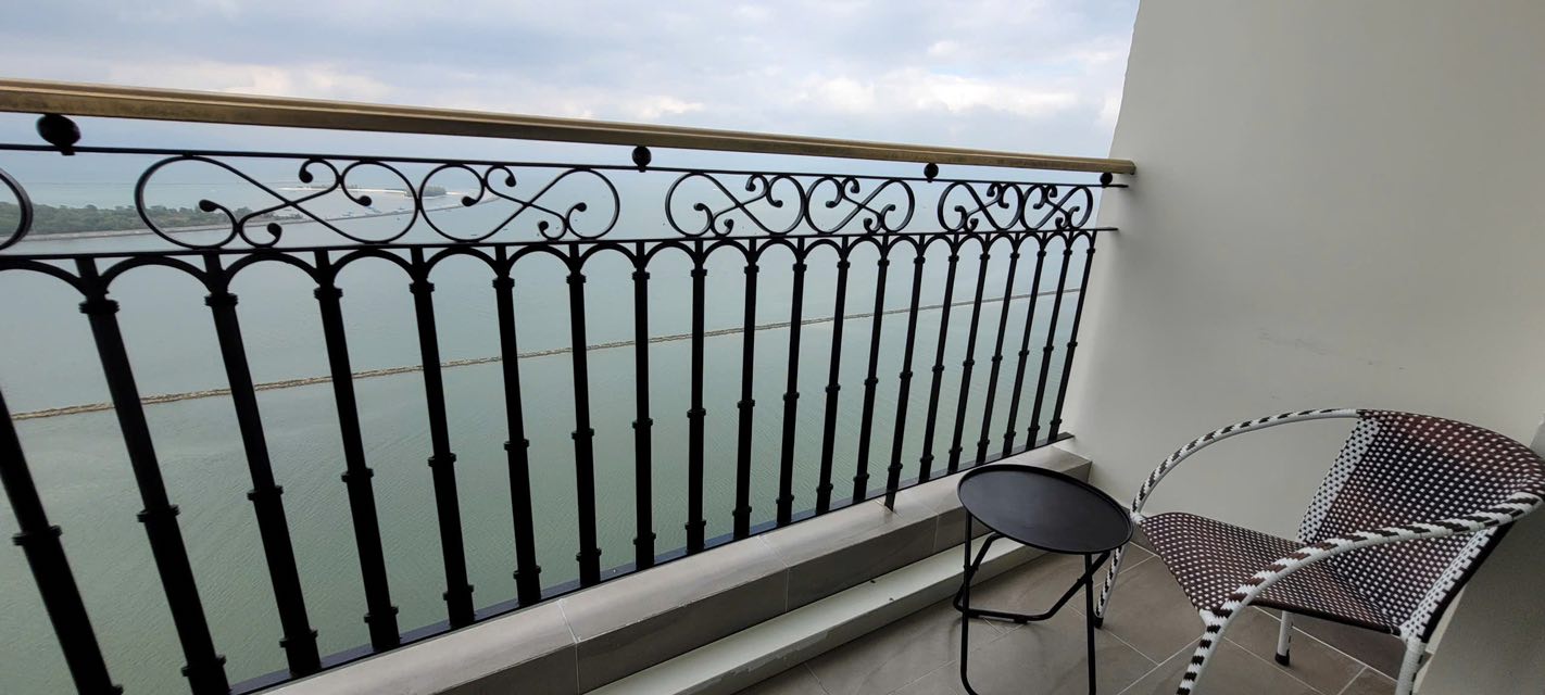 Căn hộ Golden Bay Đà Nẵng 35m² giá 8-12 triệu - View đẹp, sang trọng!