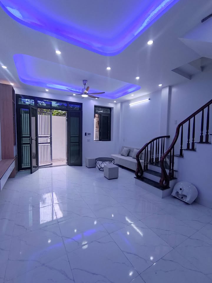 Nhà 3 tầng Phúc Khánh 36m² giá 1.6 tỷ - Cơ hội vàng cho gia đình bạn!