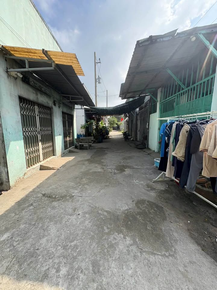 Đất nền chính chủ ấp Bình Tiền 2, Đức Hòa, Long An 130m² - Giá chỉ 1.35 tỷ!