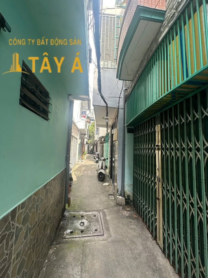 Nhà bán Hoàng Văn Thụ Tân Bình 22.8m² giá 3.5 tỷ - Hẻm yên tĩnh, tiện ích gần kề!