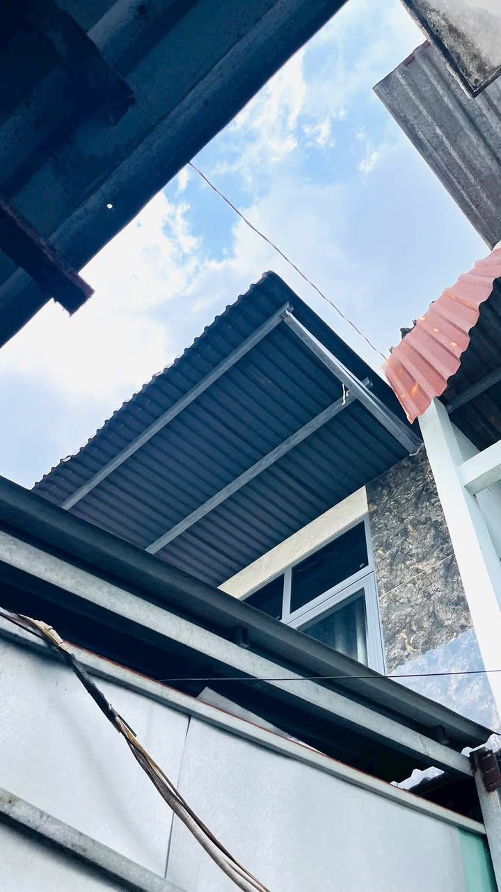 Nhà kiên cố tại chợ Phước Thọ - 32m² chỉ 1.1 tỷ, cơ hội hiếm có!