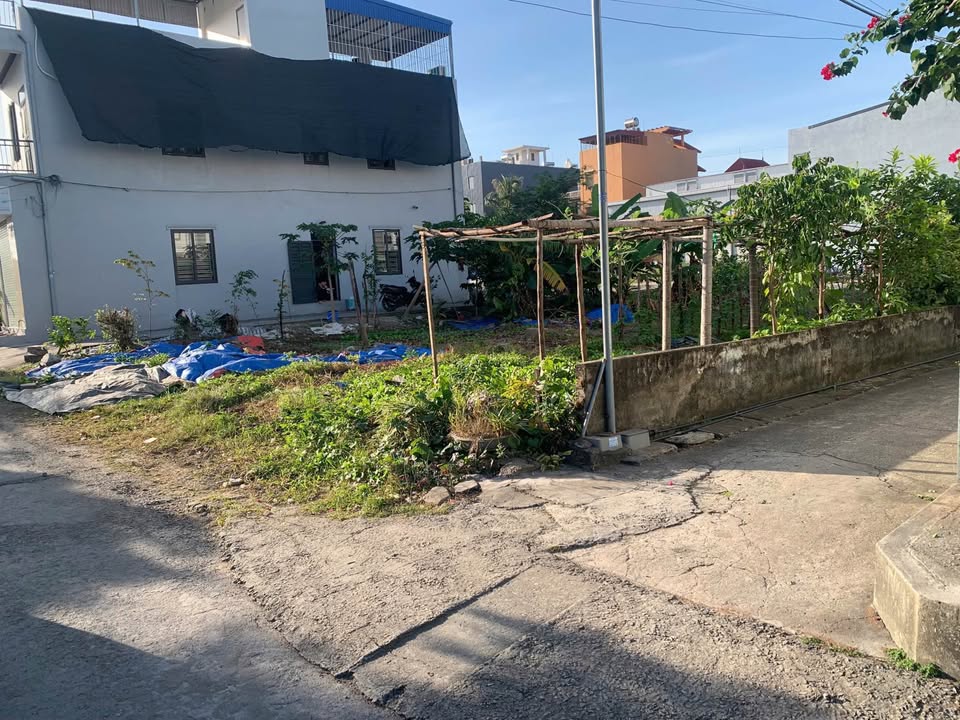 Đất nền 2 mặt tiền Phạm Văn Đồng, Hải Thành 100m² giá chỉ 3.4 tỷ - Đầu tư sinh lời ngay!