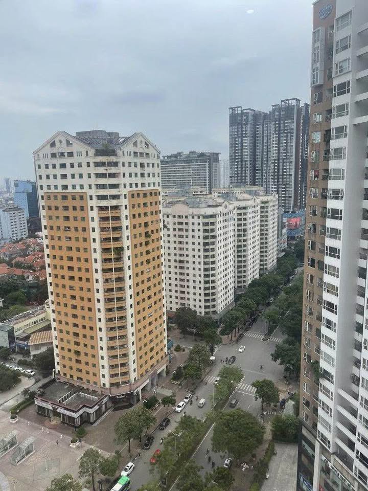 Căn hộ chung cư 29T1 Hoàng Đạo Thúy 152m² giá 25 triệu - View đẹp, tầng cao yên tĩnh!