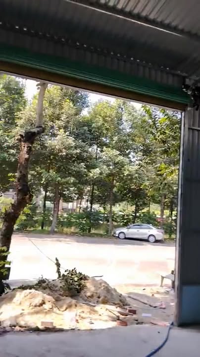 Kho cho thuê Tân Uyên 300m² giá 25 triệu - Góc 2 mặt tiền tiện lợi!