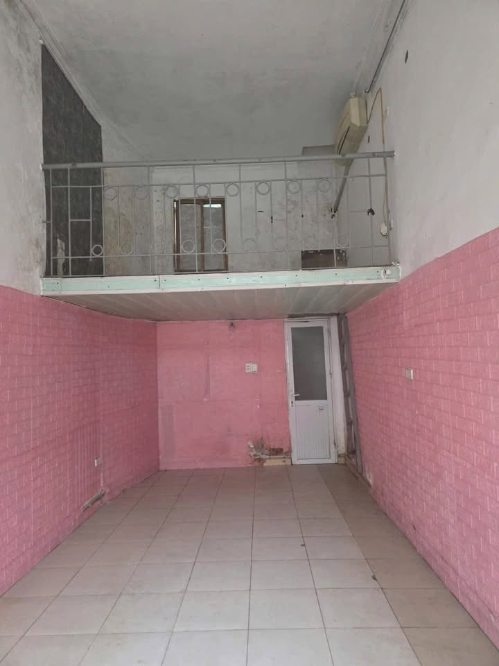 Nhà cấp 4 Phú Viên 35m² giá 3.5 triệu - Ô tô vào tận nhà, đầy đủ tiện nghi!