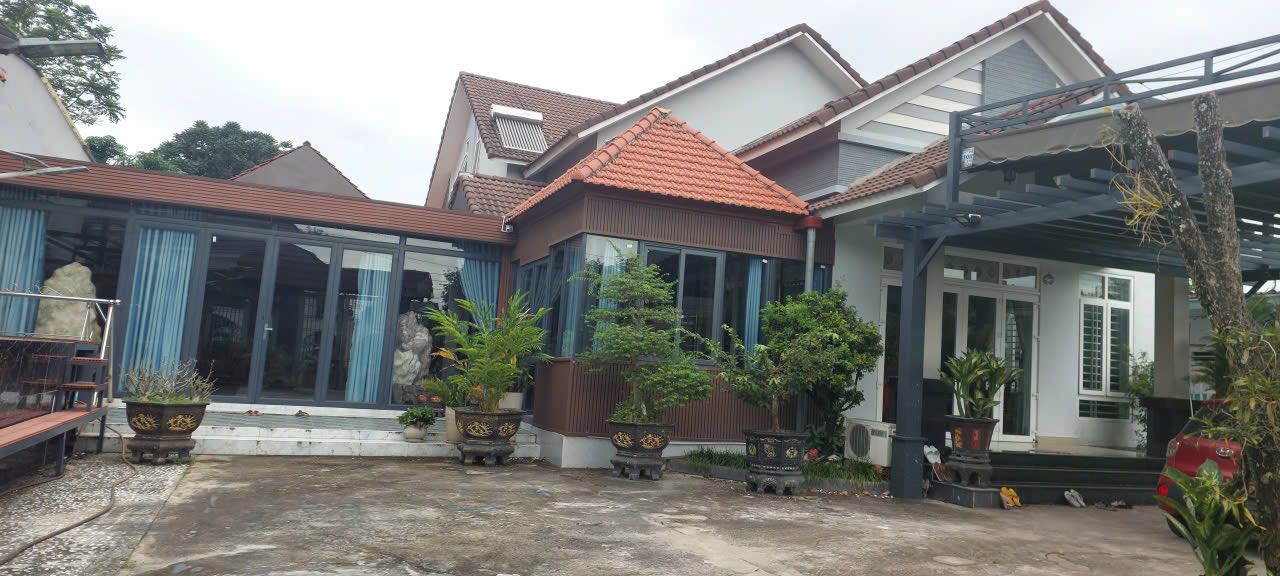 Nhà và dãy trọ 30 phòng tại Minh Hưng, Chơn Thành, 1000m² - Đầu tư sinh lời ổn định!