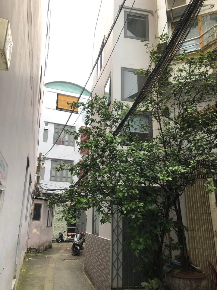 Nhà phố Hoàng Sa, Tân Định, Quận 1, 50m² - Vị trí trung tâm, thiết kế thoáng mát!