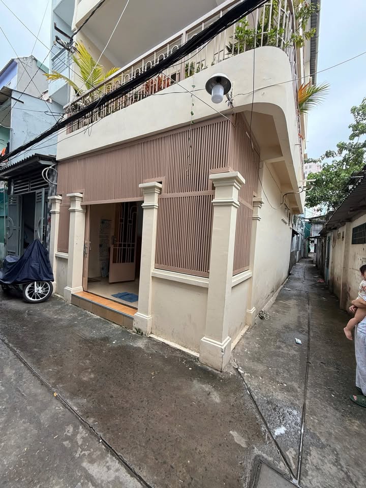 Nhà phố lô góc Võ Trứ, Quận 8, 46m² giá 5.5 tỷ - Chính chủ, sổ hồng riêng!