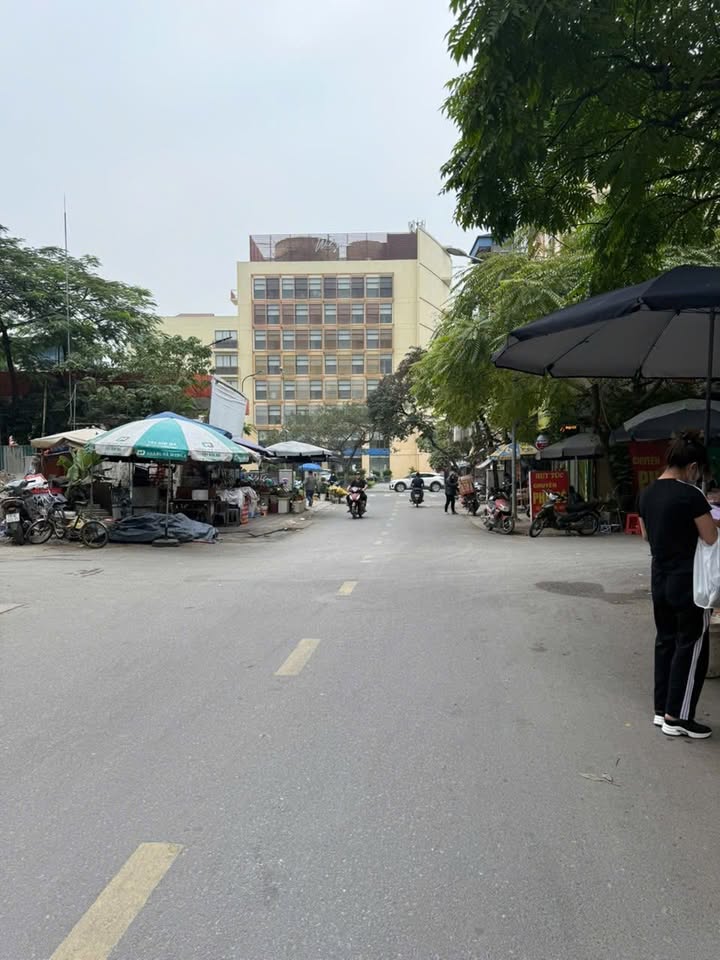 Nhà 3 tầng Thụy Khuê 50m² giá 13 tỷ - Cơ hội đầu tư hiếm có!