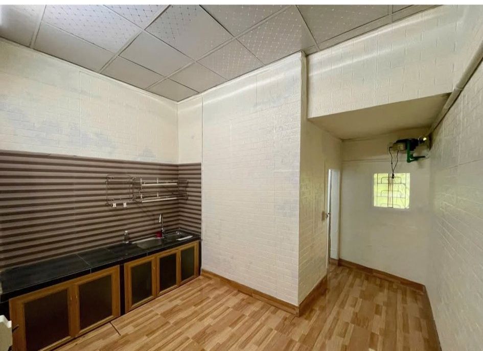 Nhà cấp 4 Ninh Sơn, Hoa Lư 76.4m² giá 1 tỷ - Gần chợ và trung tâm thành phố!