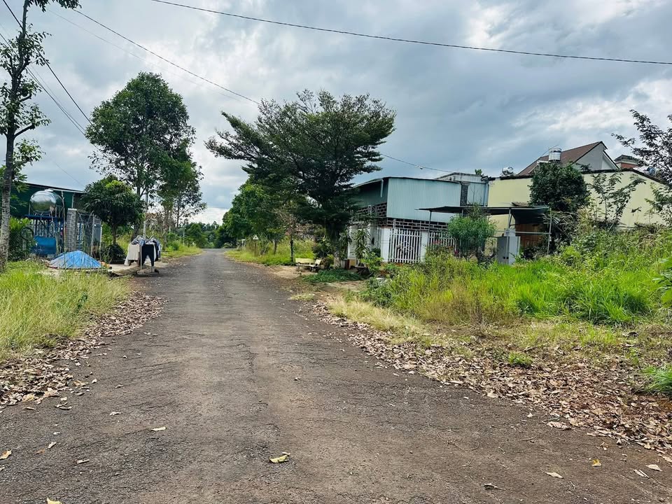 Nhà TĐC Sùng Đức, Gia Nghĩa 288m² giá 2.3 tỷ - Chính chủ bán gấp!