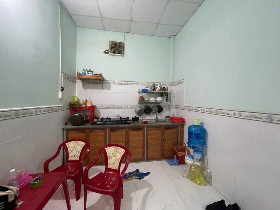 Nhà cho thuê tại Diên Toàn 146m² giá 3.6 triệu - Đường ô tô vào tận nơi!