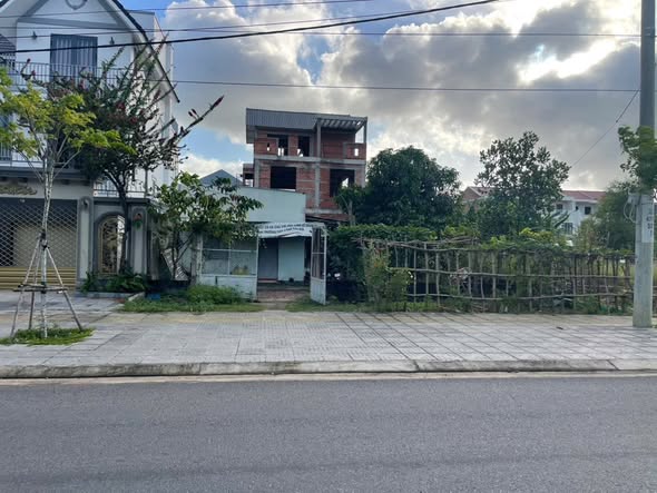 Biệt thự mặt tiền đường Nguyễn Lân, phường Long Tâm 242m² giá 6 tỷ - Cơ hội đầu tư hấp dẫn!
