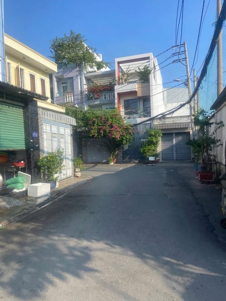 Nhà mặt tiền kinh doanh 2 MTKD Bình Hưng Hòa A 24m² giá 2 tỷ - Đầu tư sinh lời ngay!