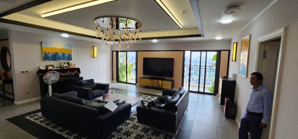 Penthouse Sun Square 440m² giá 30 tỷ - Biệt thự trên không đẳng cấp!