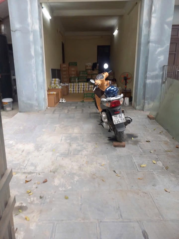 Cho thuê mặt bằng tầng 1 tại Văn Quán, Hà Đông 32m² - Phù hợp làm văn phòng hoặc kho hàng!