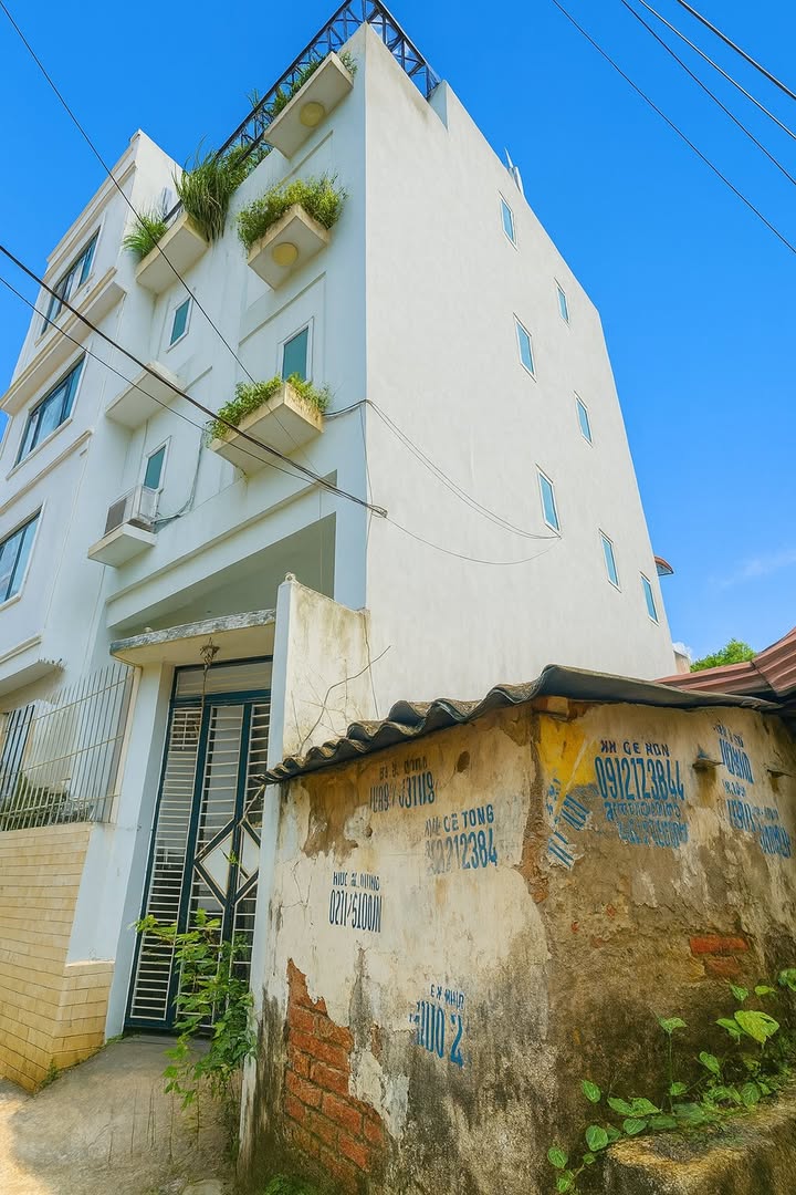 Nhà đẹp Ngọc Thụy 51m² giá 8.5 tỷ - Vị trí thuận tiện sinh hoạt!