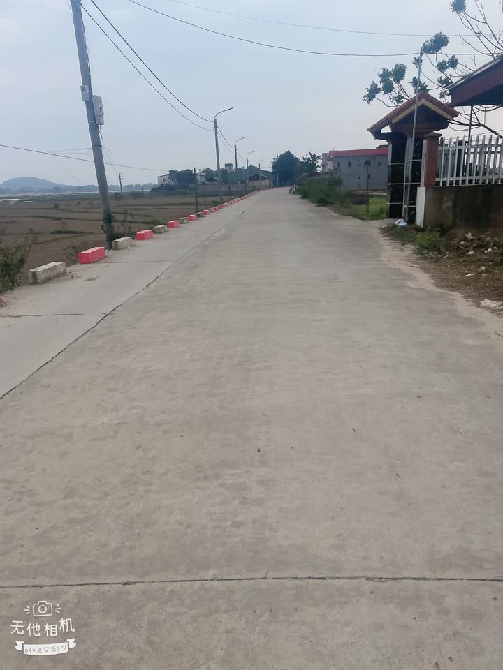 Đất thổ cư Phường Vân Hà 200m² - Đường thông ô tô tránh nhau!