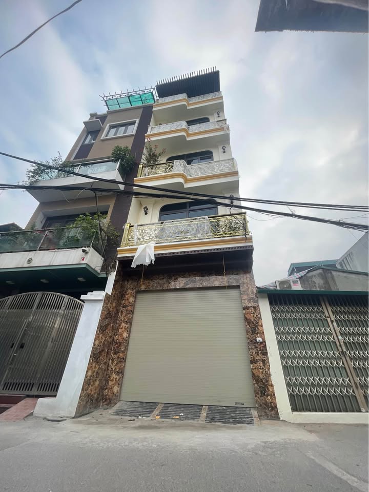 Nhà phố Xuân Đỉnh 60m² 5 tầng - Kinh doanh tốt, thang máy, gara ô tô!