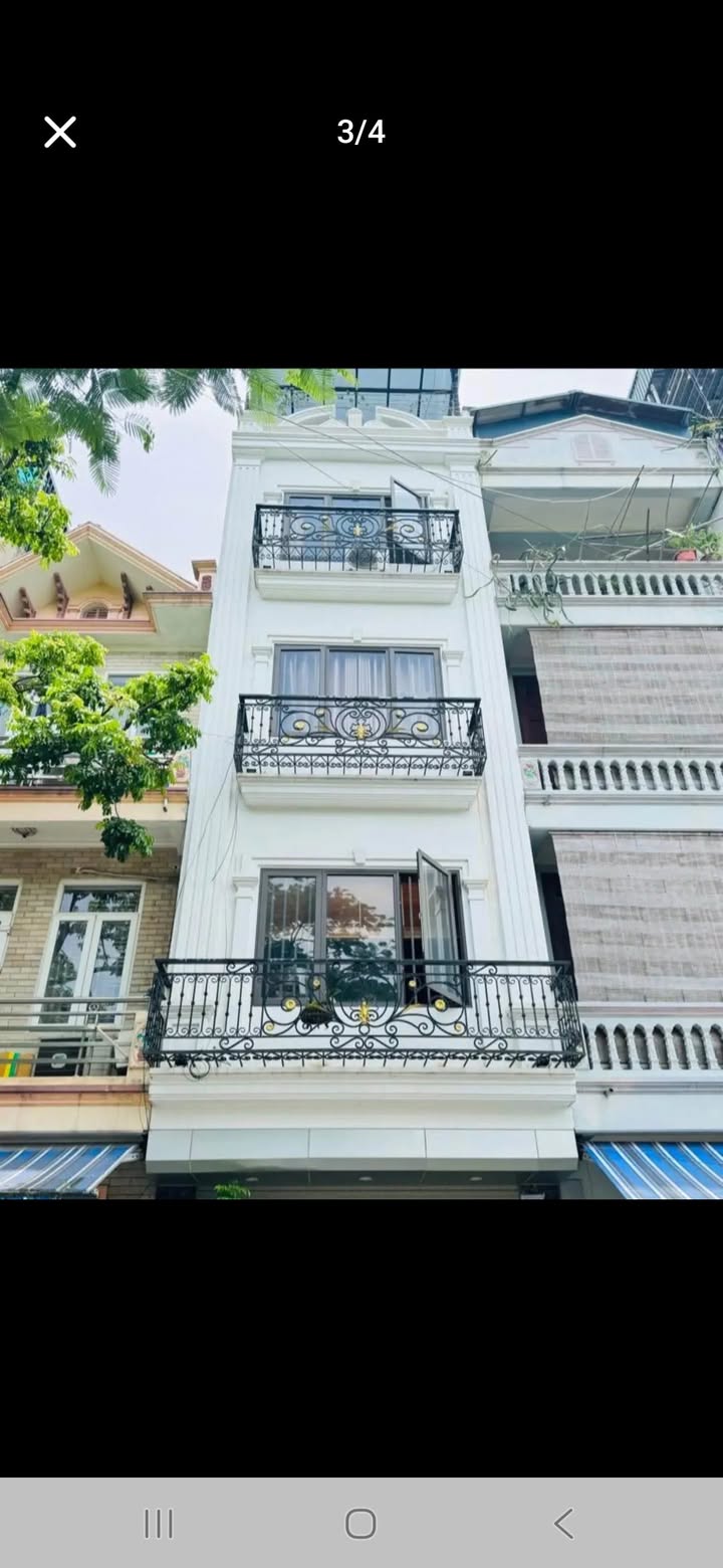 Nhà phố Thạch Bàn, Long Biên 45m² giá thỏa thuận - Ô tô vào tận nhà!