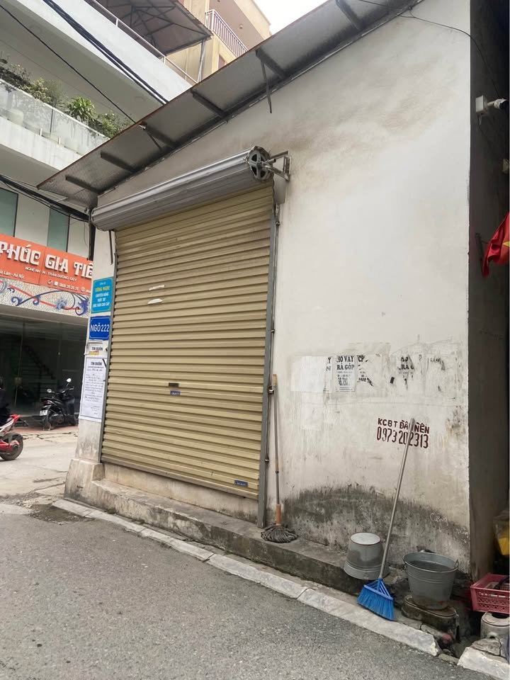 Đất Bát Tràng 40m² giá 9.4 tỷ - Kinh doanh đỉnh, tiềm năng tăng giá cao!