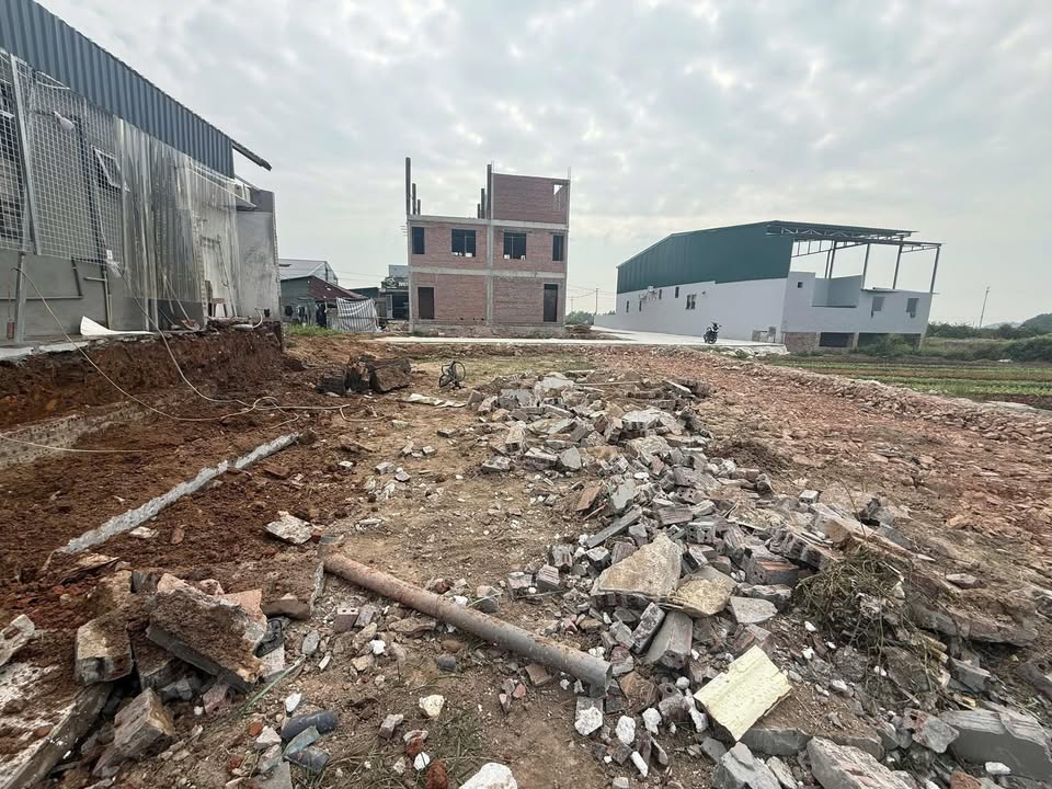 Đất nền khu Hồng Phong, Ninh Dương, Móng Cái 120m² chỉ 1 tỷ - Tiềm năng phát triển cao!