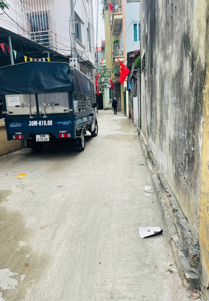 Nhà 5 tầng Cầu Diễn 35m² giá 5 tỷ - Sẵn sàng ở ngay!