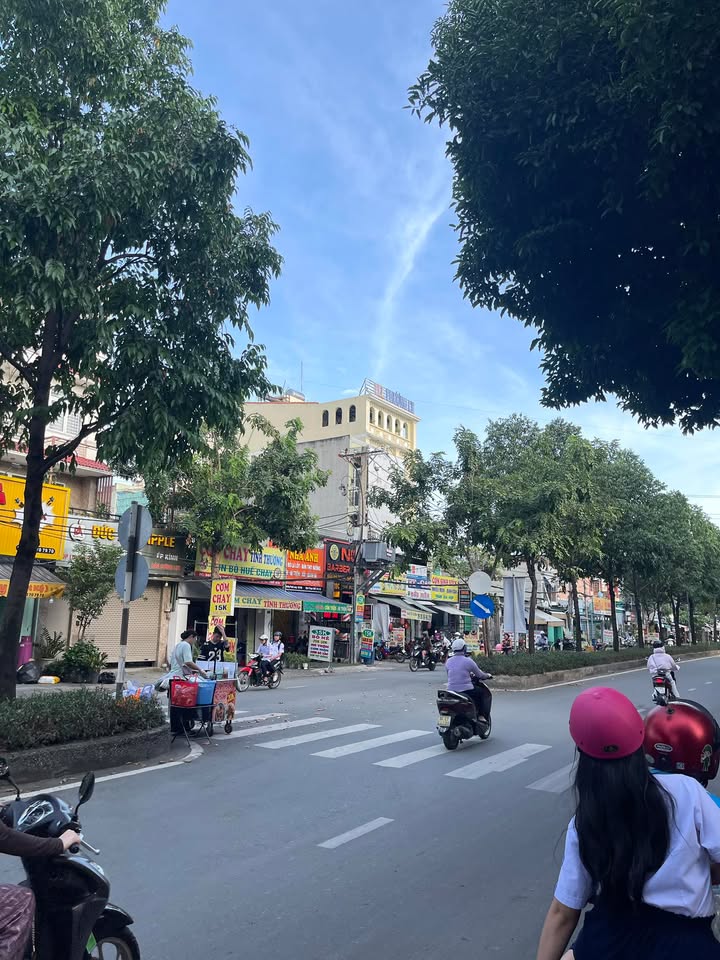 Cho thuê mặt tiền kinh doanh đường 61 Thủ Đức 125m² - Vị trí sầm uất gần cao đẳng công thương