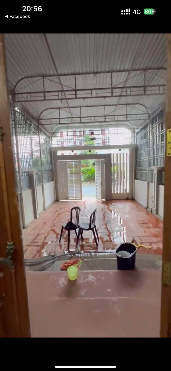 Nhà mặt tiền đường Thi Sách, Kon Tum 180m² giá 3.2 tỷ - Thiết kế hiện đại, chính chủ!