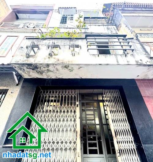 Nhà mặt tiền Thái Phiên quận 11, 43m² giá 6.3 tỷ - Cơ hội đầu tư tuyệt vời!