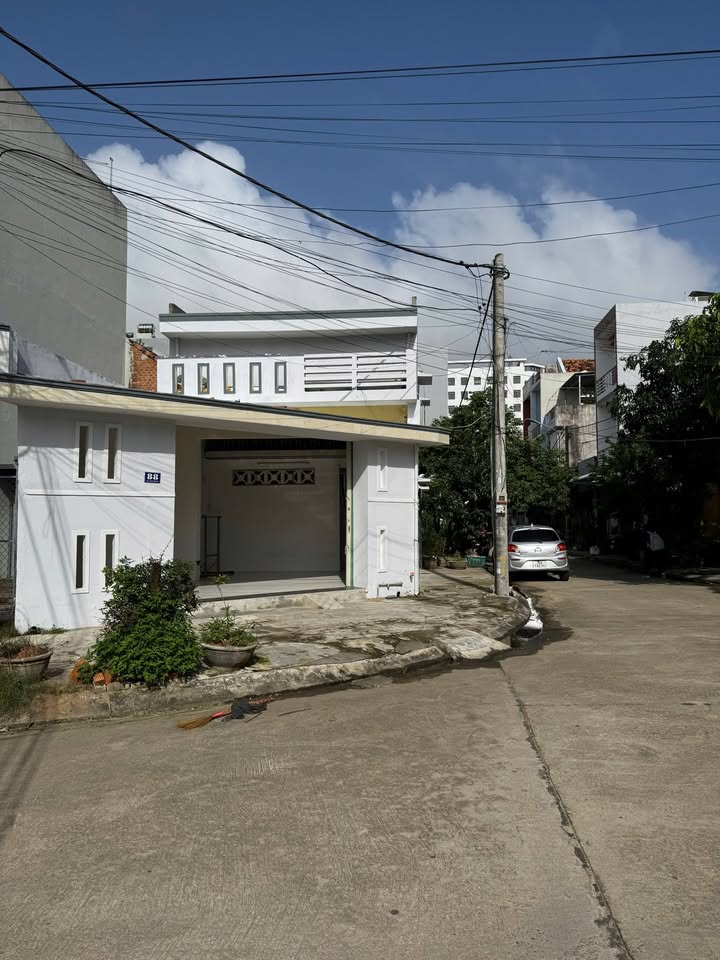 Nhà nguyên căn đường Võ Văn Dũng, Tuy Hòa, Phú Yên - Thuận tiện ở và kinh doanh!