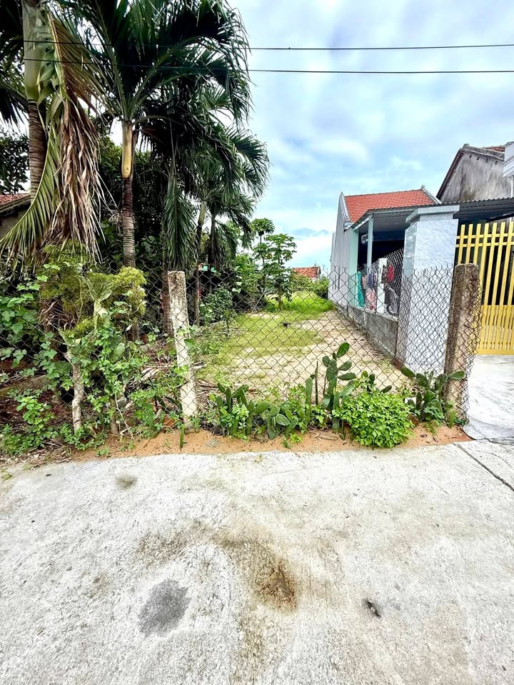 Đất nền Hòa Hiệp 171.4m² giá 750 triệu - Sổ hồng chính chủ, đầu tư sinh lời!