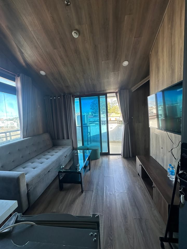 Căn hộ cho thuê Nguyễn Văn Trỗi, Đà Lạt 1PN giá 5 triệu - Full nội thất, ban công thoáng mát!