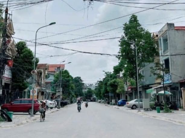 Lô đất 3 mặt tiền Quảng Phú 101m² giá chỉ 1 tỷ - Cơ hội đầu tư hiếm có!