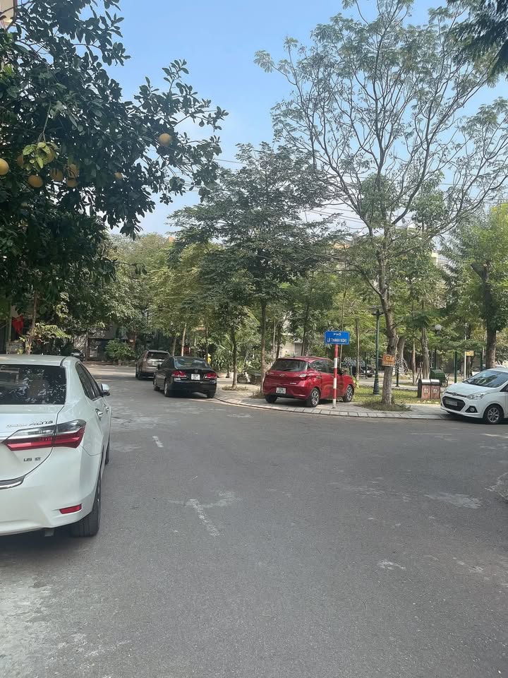 Đất nền Nguyễn Nhân Kính, Kinh Bắc, 90m² giá 7 tỷ - Mặt tiền rộng, gần công viên!