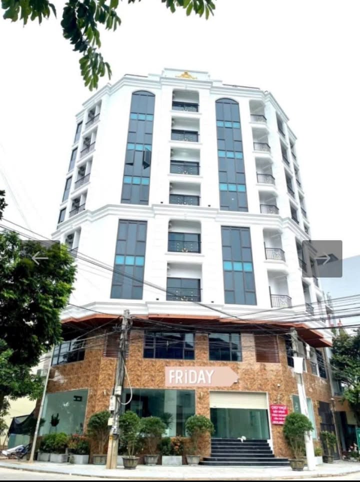 Bán tòa nhà 10 tầng Hòa Lạc 200m² giá 33.8 tỷ - Đầu tư sinh lời ngay!