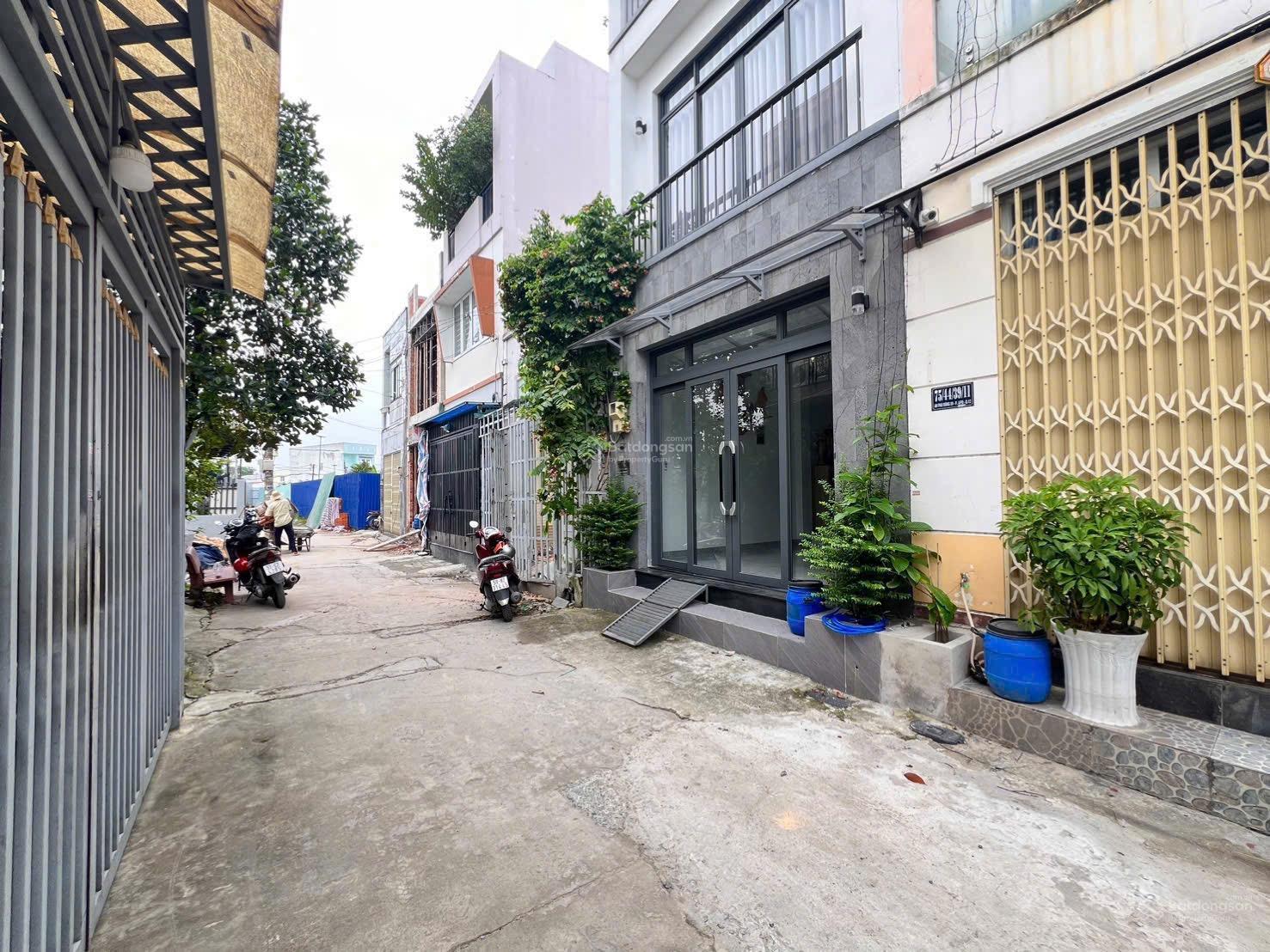 Đất hẻm xe hơi 46.1m² tại An Phú Đông - Giá chỉ 3.85 tỷ, thương lượng ngay!