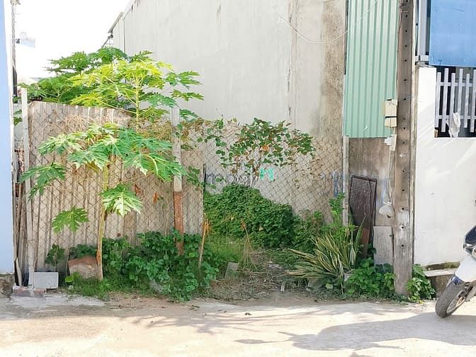 Bán Đất HXH Đường Võ Văn Hát, P.Long Trường, Q.9 - Giá 3.6 Tỷ, Sổ Hồng Chính Chủ!