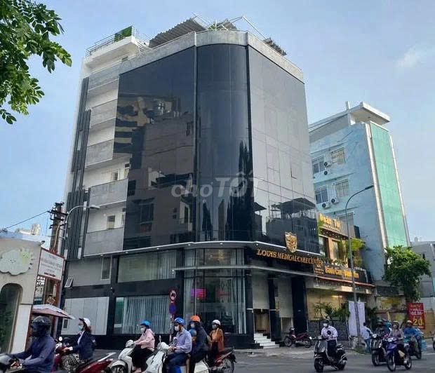 Cho thuê nhà góc 2MT đường Trần Quốc Toản, Phường 9, Quận 3 - Giá tốt cho kinh doanh!