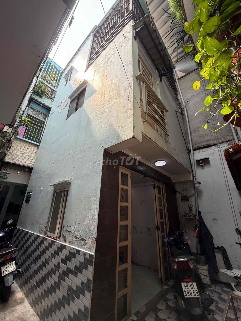 Nhà góc hẻm 177 Bùi Minh Trực, Quận 8 - 2,25 tỷ sở hữu ngay!