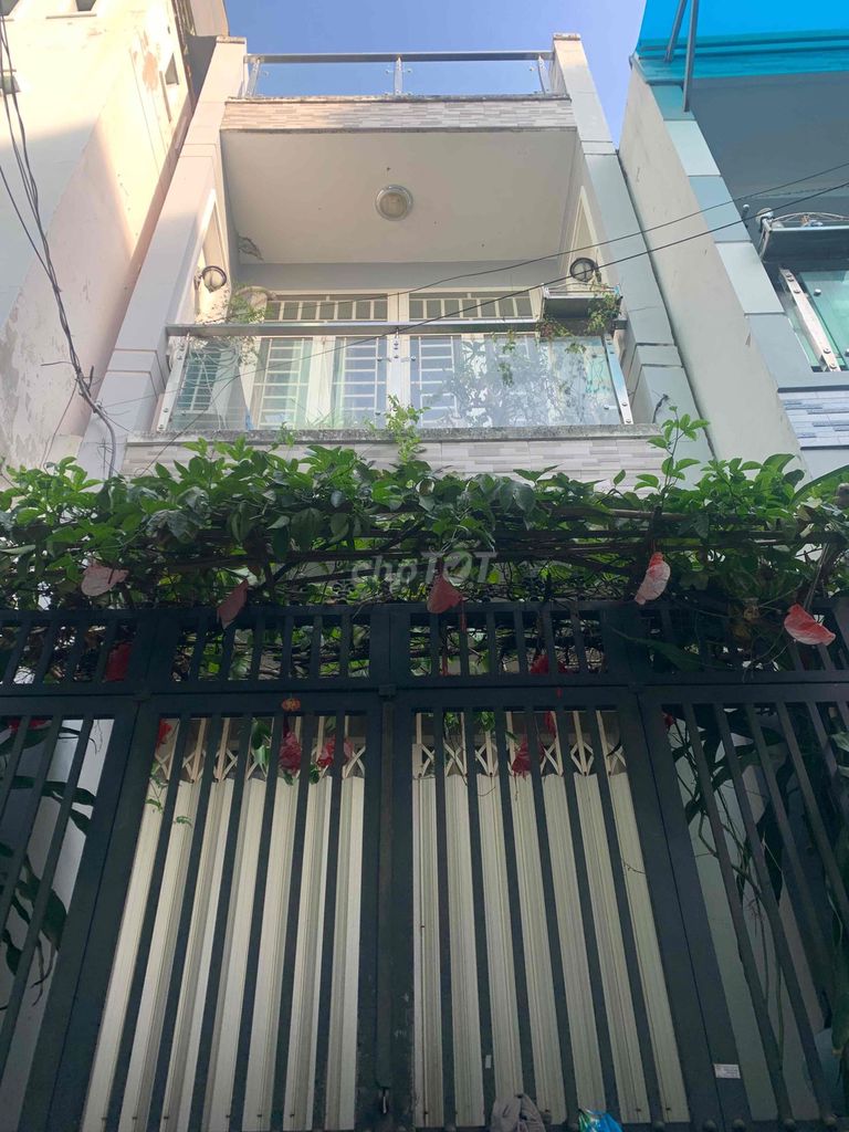 Nhà bán trệt, lầu 67m² hẻm 3m Bùi Minh Trực P5 Q8 - Giá chỉ 4.88 tỷ!