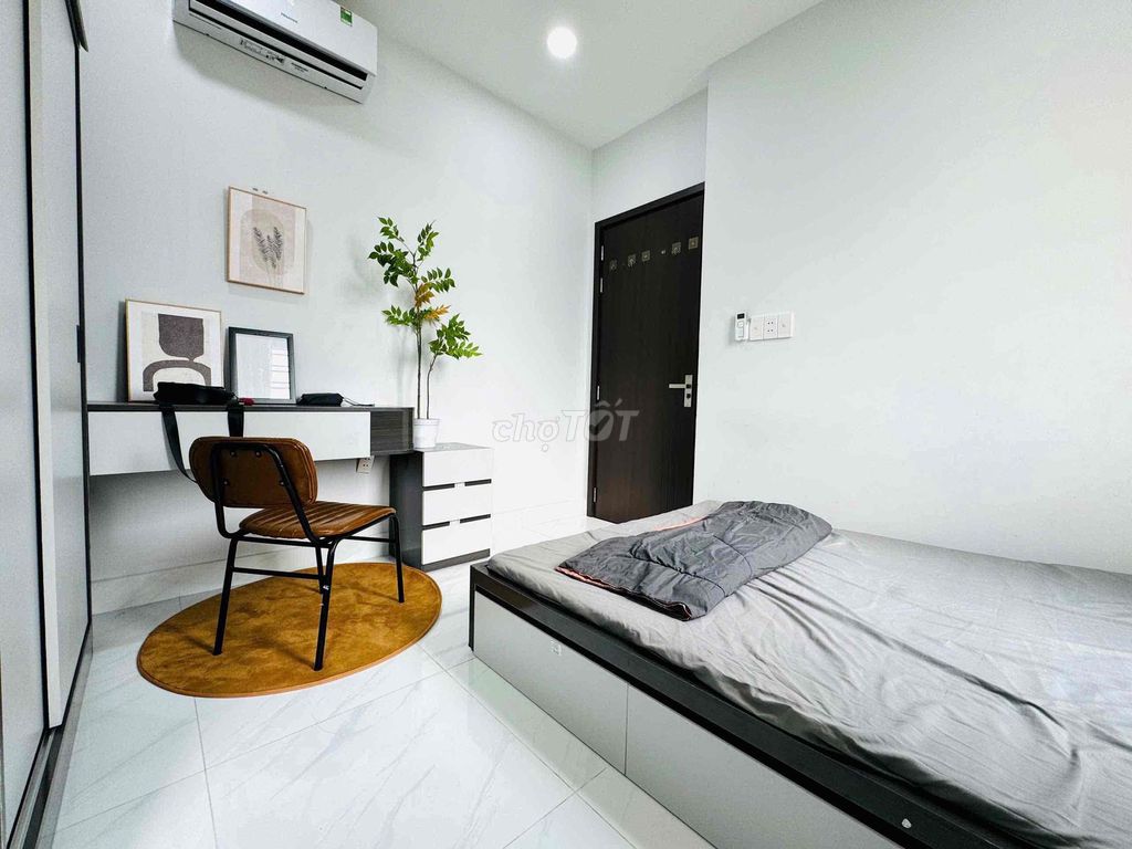 Căn hộ Studio 1 phòng ngủ tại Quận Phú Nhuận 30m² - Full nội thất mới, an ninh 24/7!