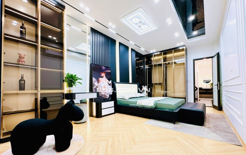 Nhà Đẹp Trần Duy Hưng 44m² giá 16.98 tỷ - Thiết kế Châu Âu sang trọng!