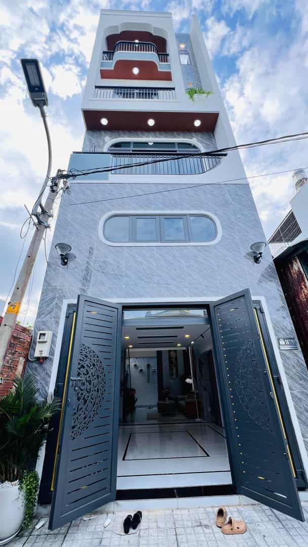 Nhà mới 567/68 Nguyễn Ảnh Thủ, Quận 12 54m² giá 6.5 tỷ - Full nội thất, hẻm xe hơi!