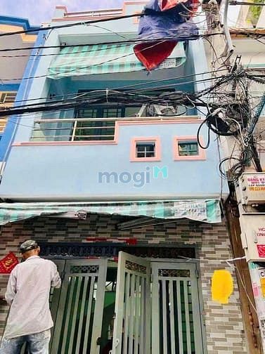 Cho thuê nhà hẻm xe hơi Đường số 45, P10, Q6 - 60m² giá chỉ 7 triệu/tháng!