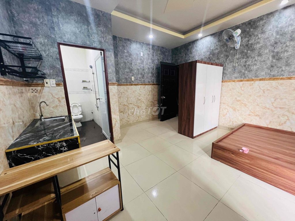 Phòng cho thuê đường An Dương Vương, Quận 6, 20m² chỉ 3.2 triệu - Tiện nghi đầy đủ!