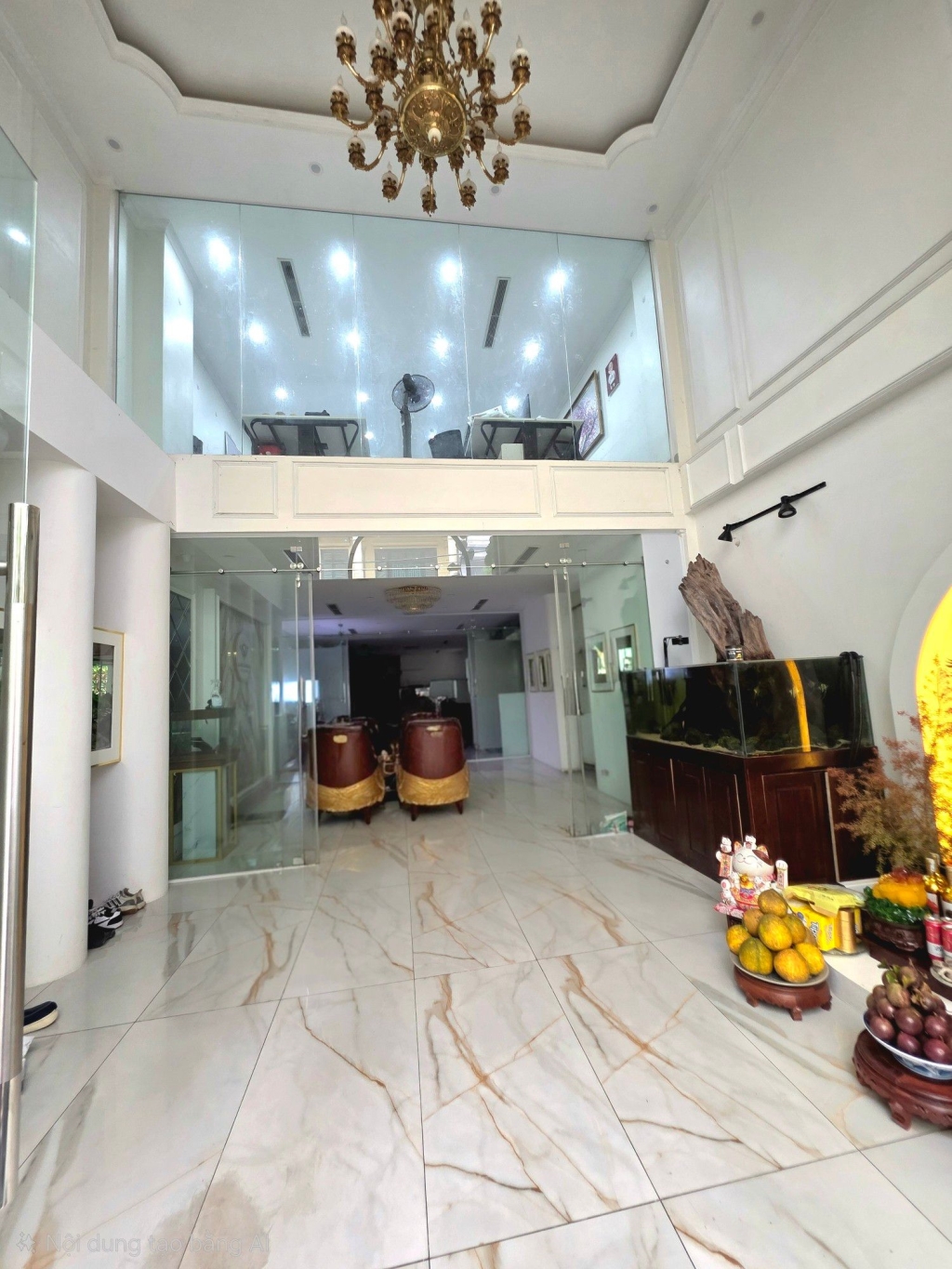 Bán nhà 7 tầng thang máy tại Long Biên 168m² giá 43.5 tỷ - Tiện nghi đẳng cấp!